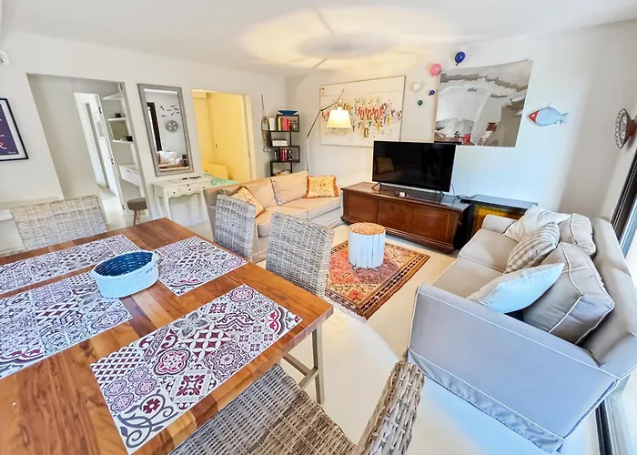 Heaven Apt, Rickeys Cap-d'Ail