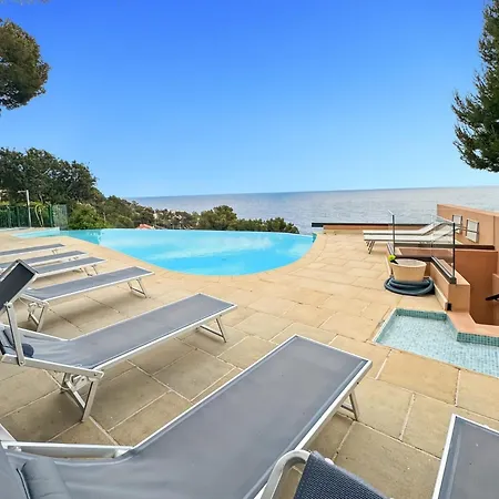 Heaven Apt, Rickeys * Cap-d'Ail